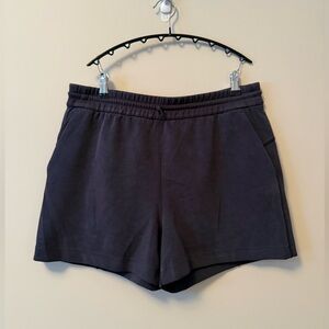 Women's Lululemon high waist Black Shorts